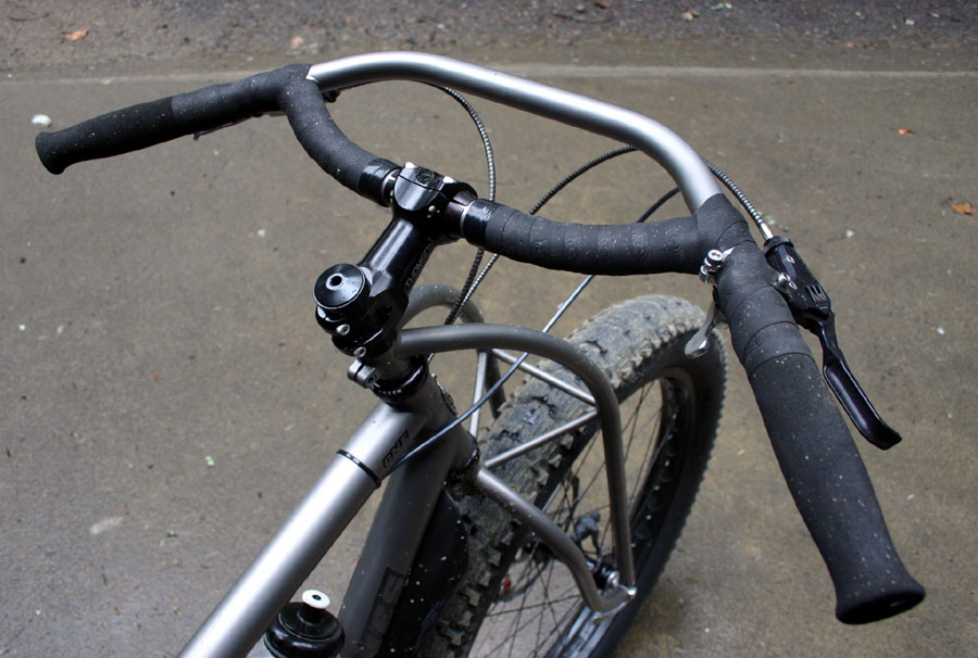 bike loop bar