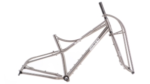 Read more about the article Introducing the new titanium Jones Plus SWB Spaceframe, Diamond frame and Truss forks!